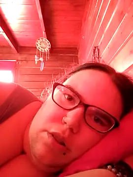 Chat +18 de Gatitabuena90 ao vivo