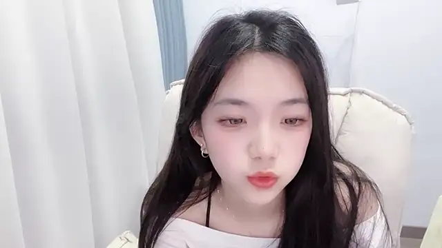 babyting-888- 在線直播表演