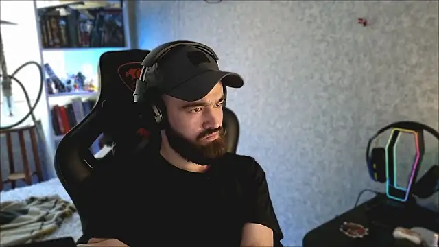 Pokazy przed kamerką – _Mostly_