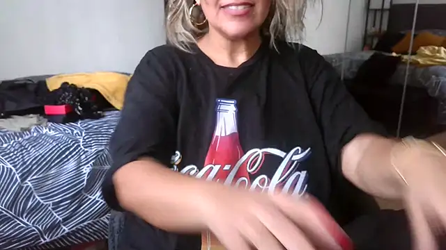 sarametisse26n Webbikameraesitys