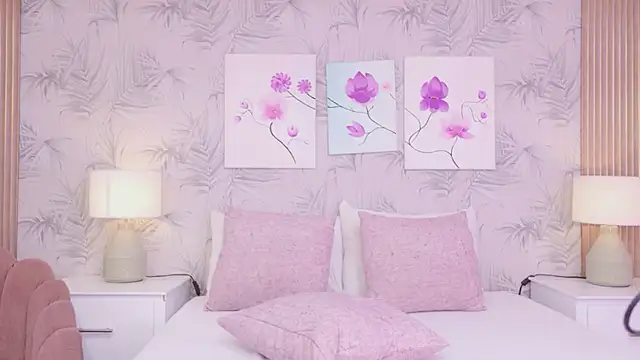 EmmaLeensのライブXXXチャット