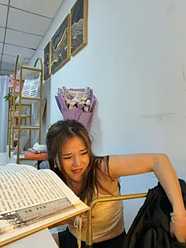 Efangfang 网络视讯表演