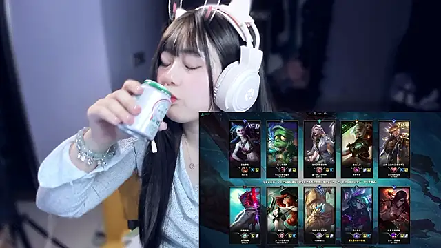 yuki3366 Adlı Modelin Canlı XXX Sohbeti