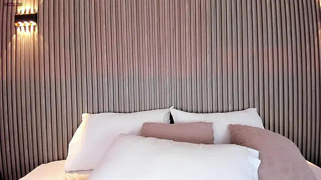 CaitlynCouper 라이브 XXX 채팅