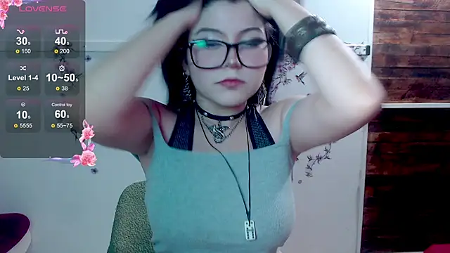 Ginebra_Sensual's Live XXX Chat