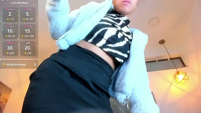 Hanna_Cornee_ Live XXX-Chat