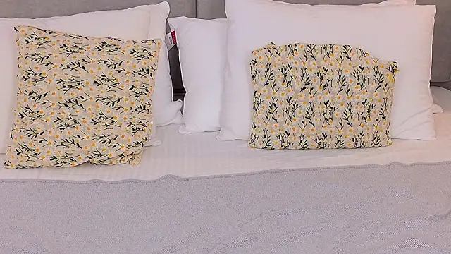 Sandy_Edvards' Webcam Show