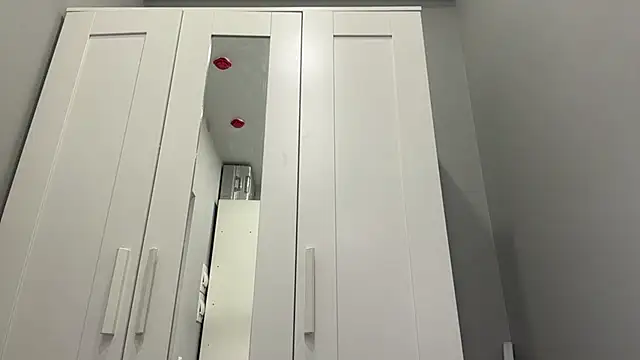 Show modela selena_favn na web-kameri