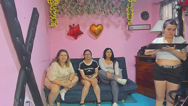 Chat XXX Live lesbiancuple