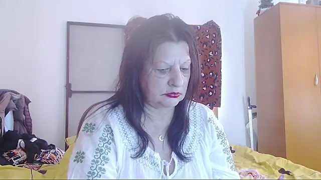 ExtasyMature Chat XXX live