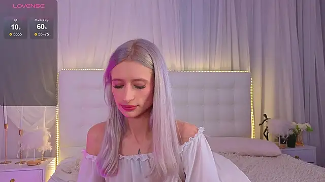 Monica_LeenのライブXXXチャット