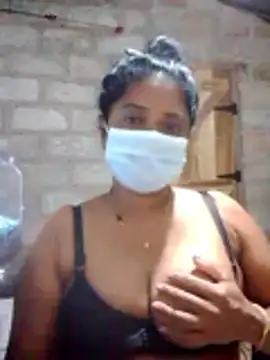 Webkamerová show boosypussy