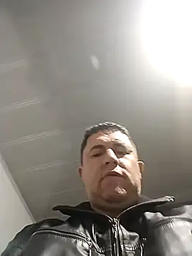 BigCristh79: απευθείας συνομιλία ΧΧΧ