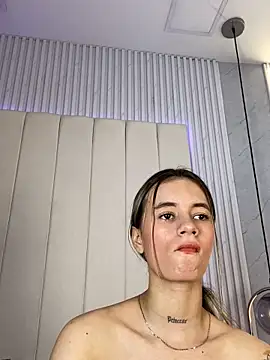 JuliaColemann live XXX chat