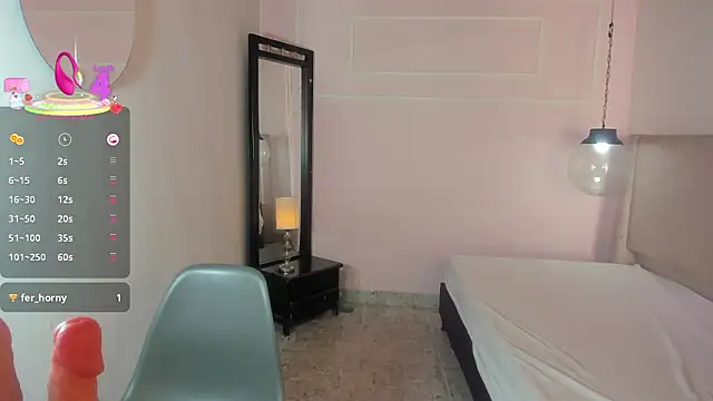 CharlotteKing8 – Naživo XXX chat