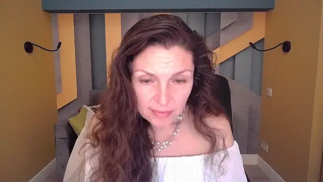 EllaLong live XXX chat