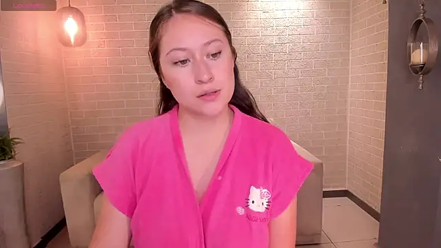 AmyRosse_X Adlı Modelin Canlı XXX Sohbeti