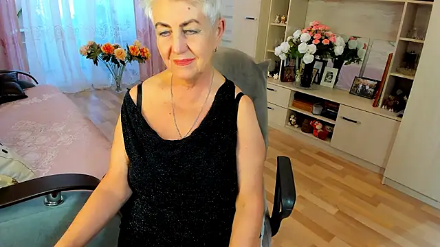 Webkamerová show HotandMature