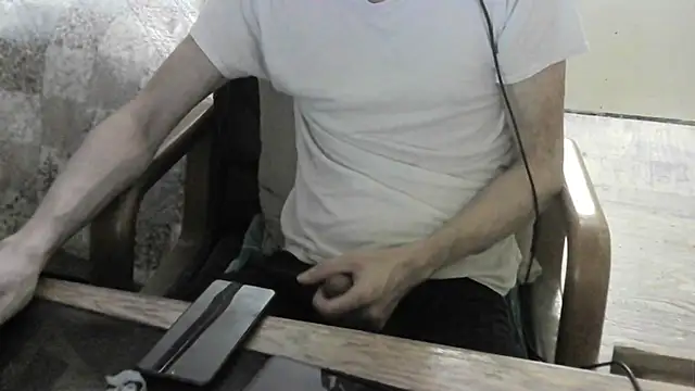 FiSTALiTY Live XXX Chat