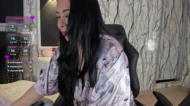 Chat XXX ao vivo de adelinemoretti