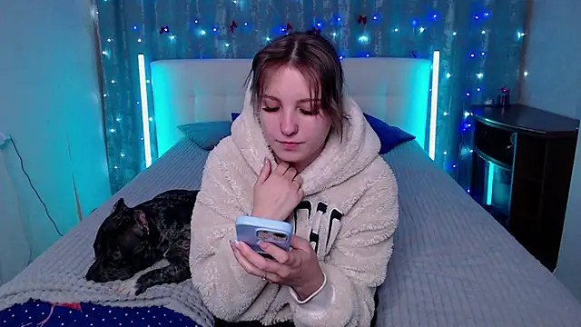 Leonaalove 现场XXX聊天