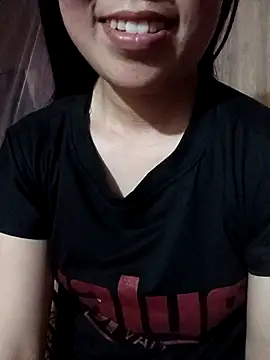 Chloe-ee 网络视讯表演