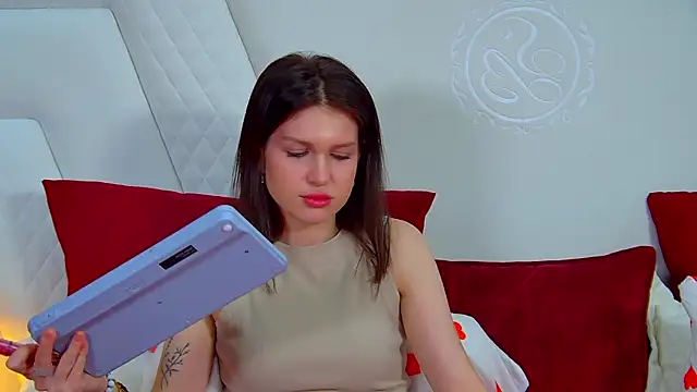 KristiClar Chat XXX live