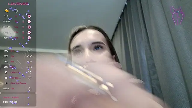 Alice_Weiss Chat XXX live