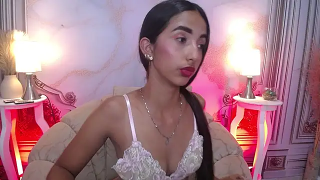 MilkyLally's Live XXX Chat