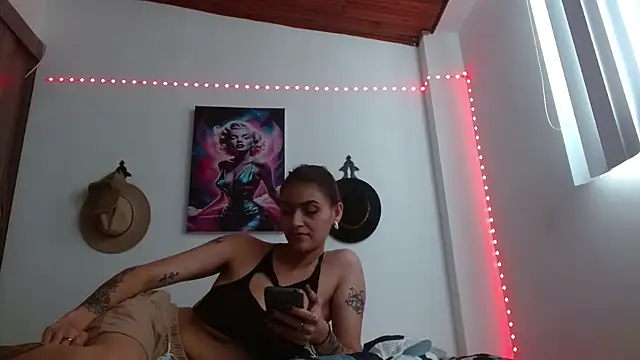 Crystal_Star_ live XXX chat