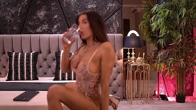 StephieRouse 라이브 XXX 채팅