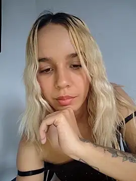 KasumiSophia's Live XXX Chat