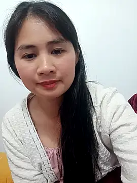 Him_MountainGirl's Live XXX Chat