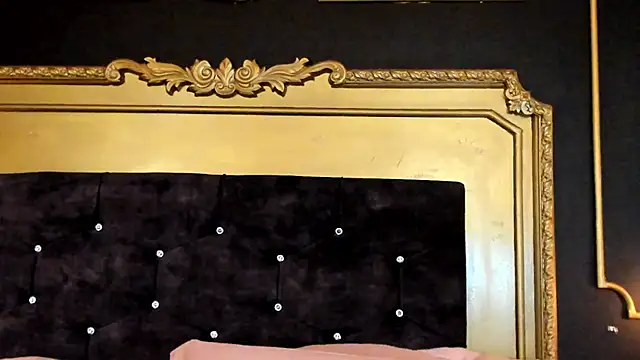 Lilith_Naugthy live XXX chat