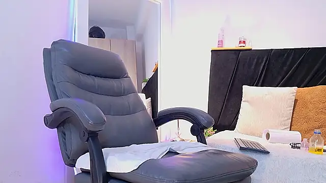 NIKLAS_BRAUNN01's Live XXX Chat