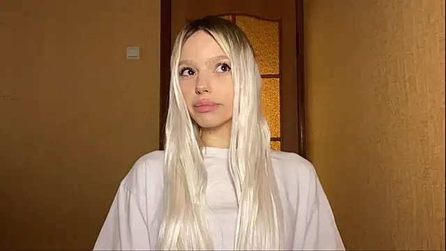 YawingSanguine Live XXX-Chat