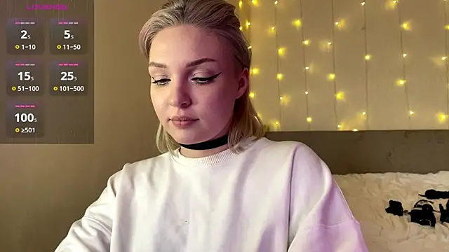 Вебкам-шоу creampiiee