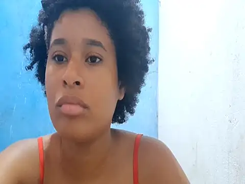 XXX chat uživo modela MadelynStamant