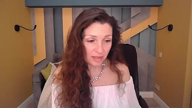 Chat XXX en directo de EllaLong