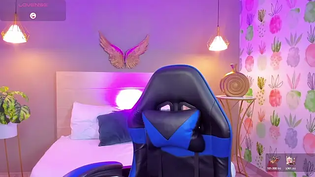 kitty_sweeety_'s Live XXX Chat