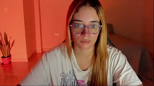 atenas_05_ – Live XXX-chat