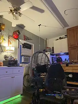 Twist_N_Tease Live XXX-Chat