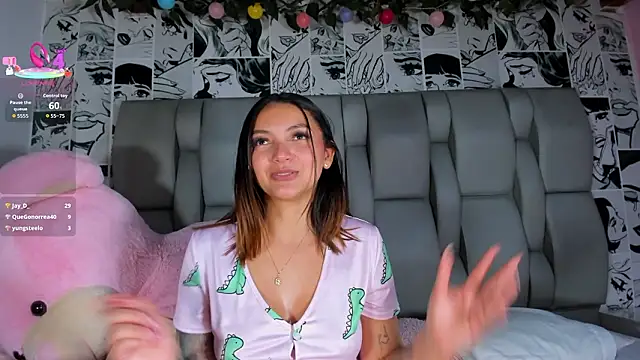 LucyRosse 现场XXX聊天