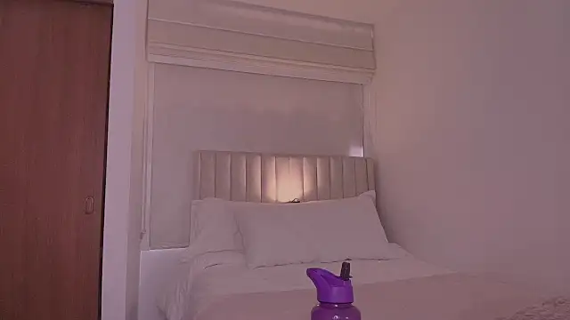 ArianaReynoldss – Live XXX-chat