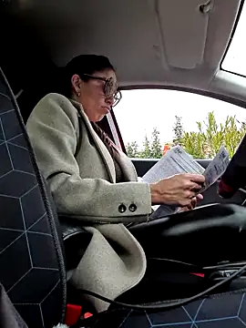 sexy7883 Adlı Modelin Canlı XXX Sohbeti