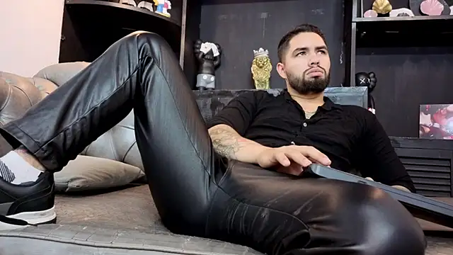 matteosantos Live XXX-Chat