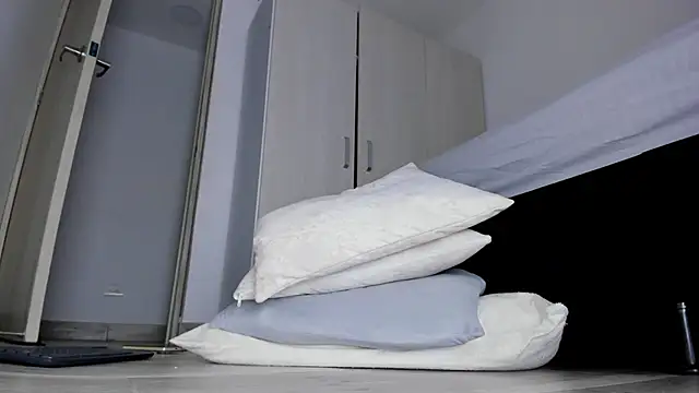 Skarleth69 élő XXX-chatje