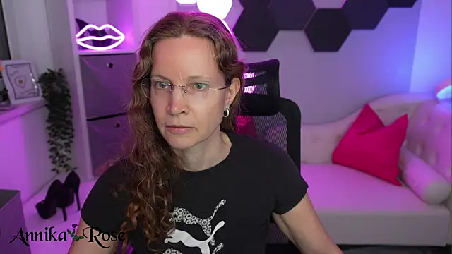 AnnikaRose Live XXX-Chat