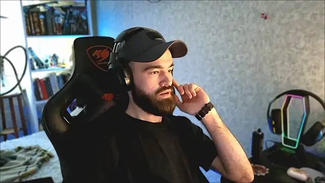 Pokazy przed kamerką – _Mostly_