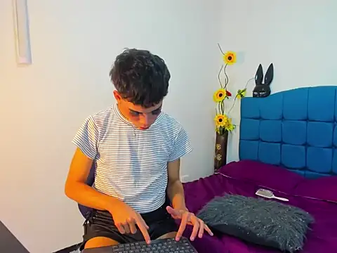 Show de Ailanys_Miller na webcam